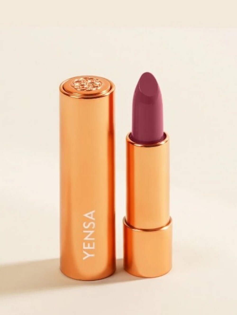 Yensa Vibrant Silk Hydrating Hyaluronic + Vitamin E Lipstick